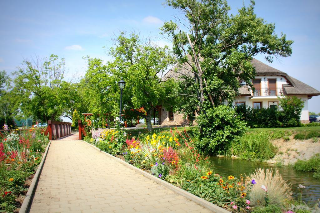 Penzion Eko Park Piestany Exterior foto