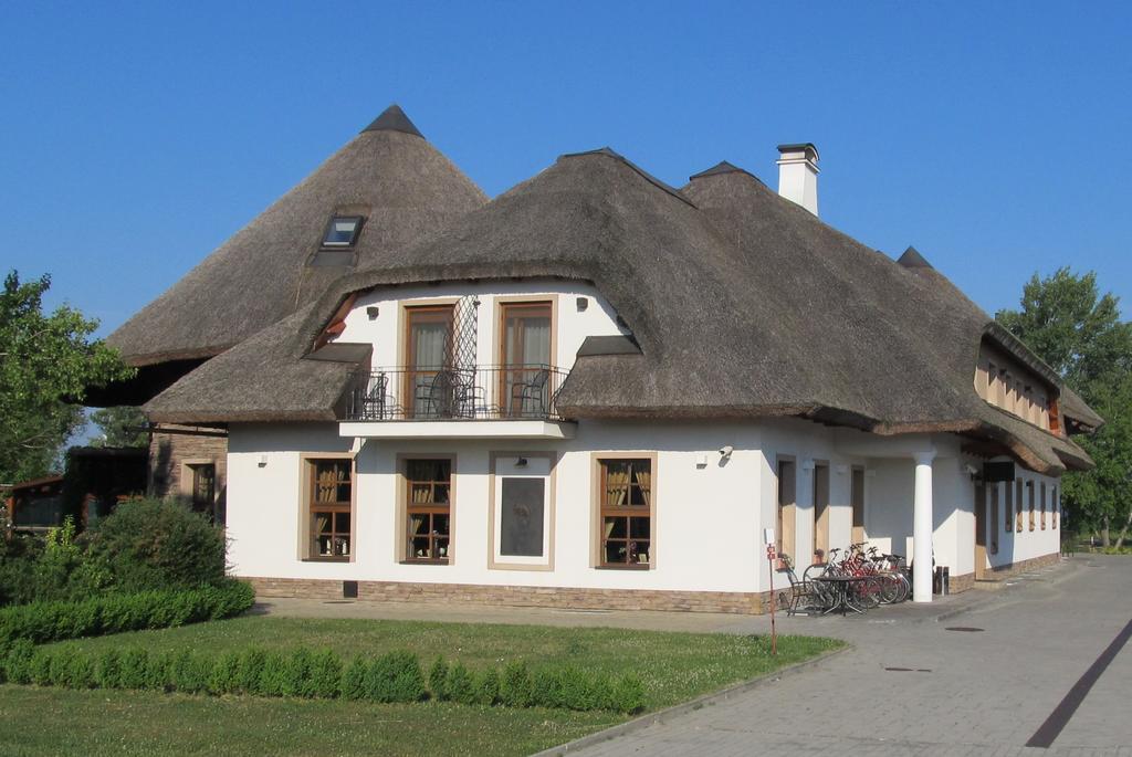 Penzion Eko Park Piestany Exterior foto